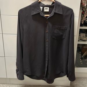 DKNY brown long sleeve shirt size 6. Polyester. Sleeve length 23